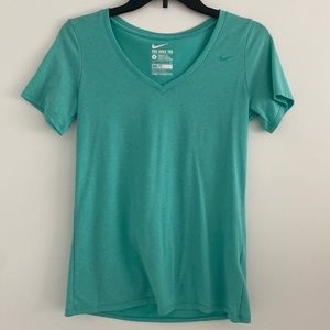 The Nike Tee, dri-fit athletic cut
